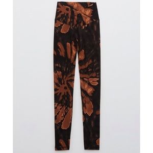 Offline by aerie real me tie dye high waisted crossover leggings
